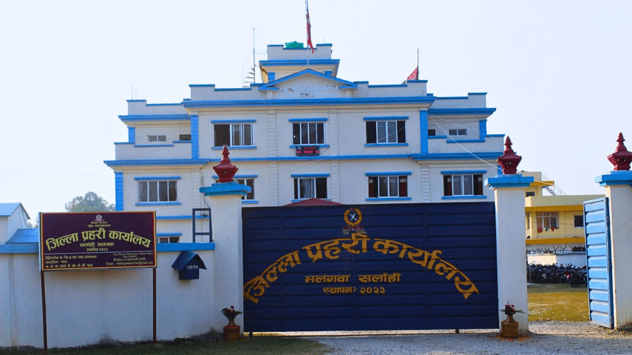 हरिवनको सुनचाँदी पसलमा चोरी गर्ने दुई भारतीय नागरिक गरगहनासहित पक्राउ